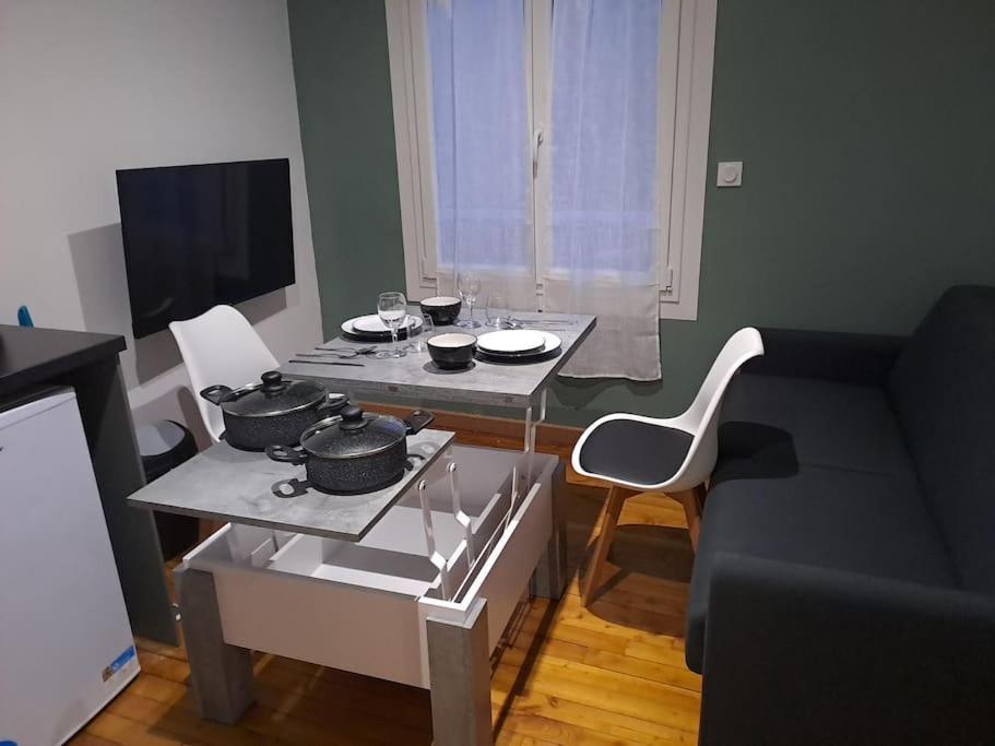 T2 Tom Krist. / Circuit 24H / Oasis /Antares Apartment Льо Ман Екстериор снимка